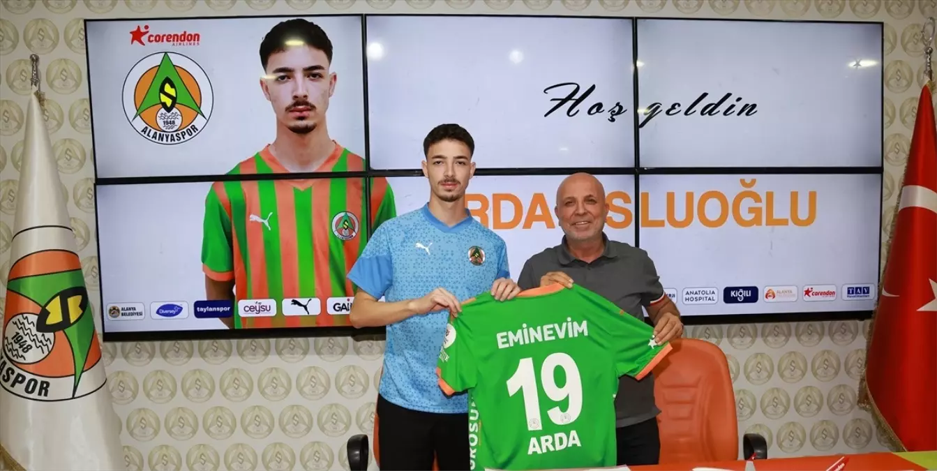 Alanyaspor, Arda Usluoğlu’nu Kadrosuna Kattı