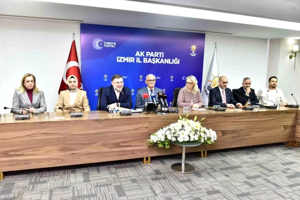 AK Parti İzmir’de Yerel Seçim Sonuçlarını Değerlendirdi